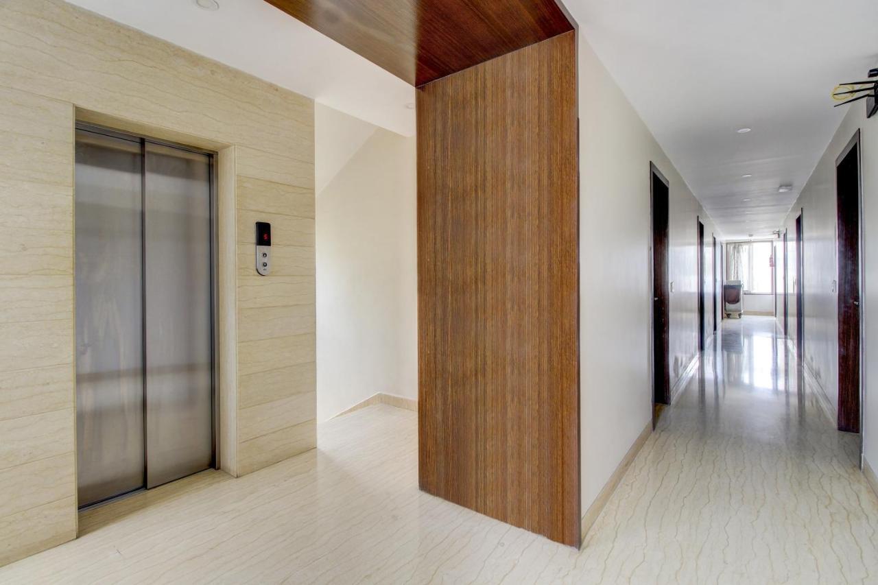 La Sara Regent Otel Bangalore Dış mekan fotoğraf