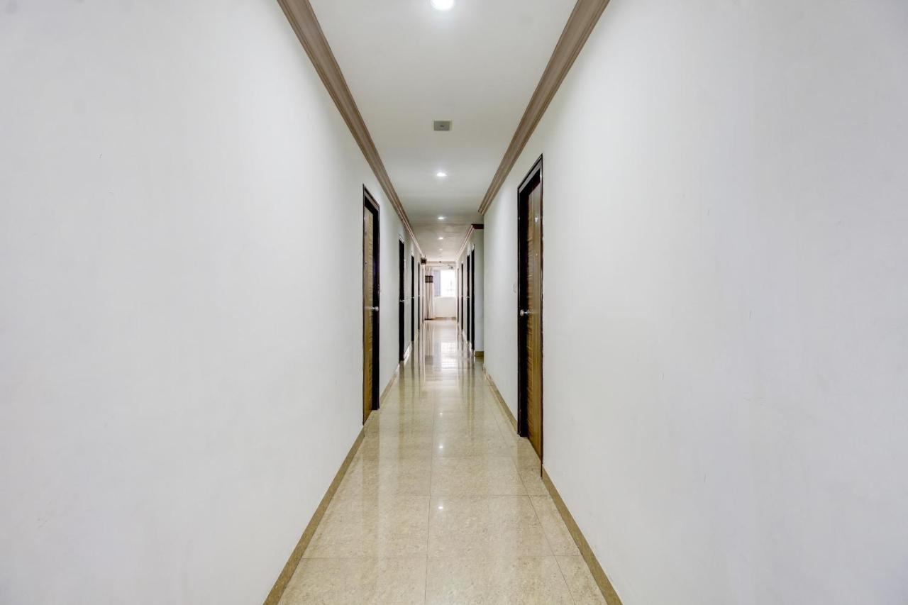 La Sara Regent Otel Bangalore Dış mekan fotoğraf