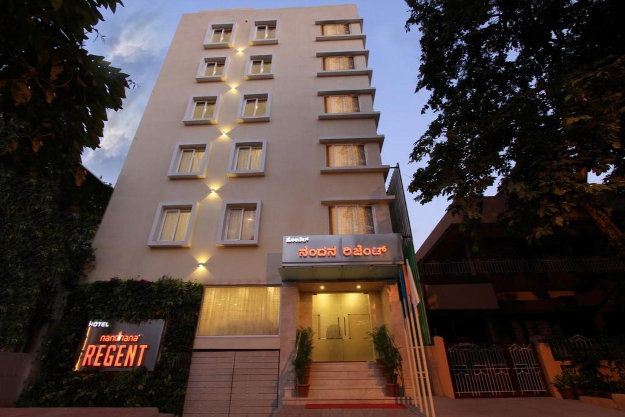 La Sara Regent Otel Bangalore Dış mekan fotoğraf