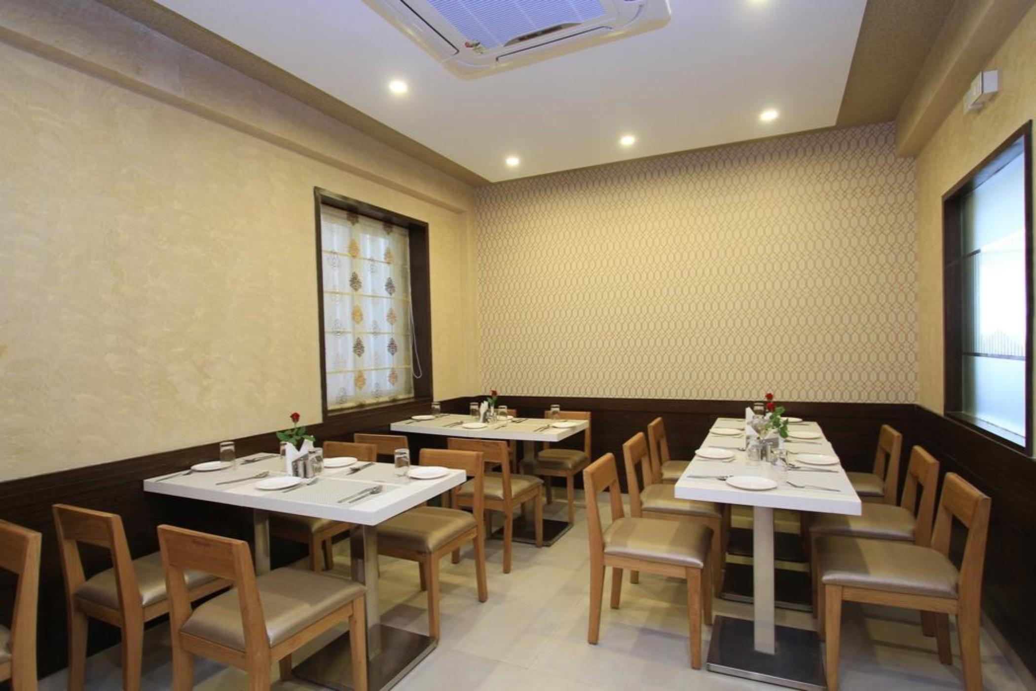 La Sara Regent Otel Bangalore Dış mekan fotoğraf